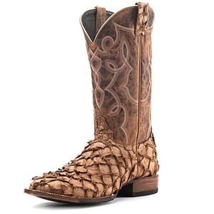 Cavenders by Old Gringo Tan Pirarucu w/ Rust Cowhide Wide Square Toe cowboy boot